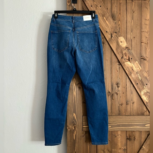 Express Curvy Skinny Jeans - Picture 2 of 6